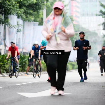 Runner Photo 8606140