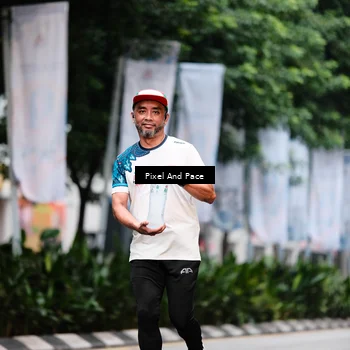 Runner Photo 8606141