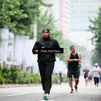 Runner Photo 8606155