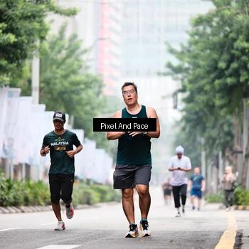 Runner Photo 8606164