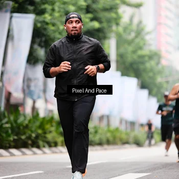 Runner Photo 8606169
