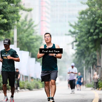 Runner Photo 8606174