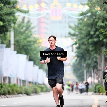 Runner Photo 8606213