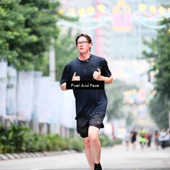 Runner Photo 8606222