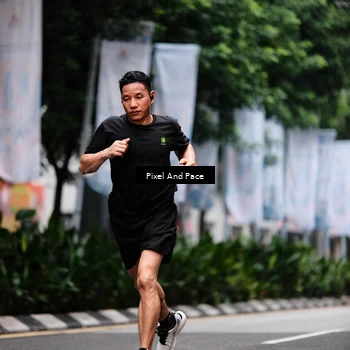 Runner Photo 8606234