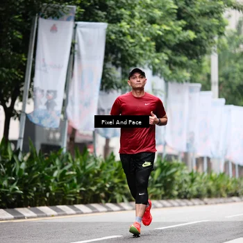Runner Photo 8606254