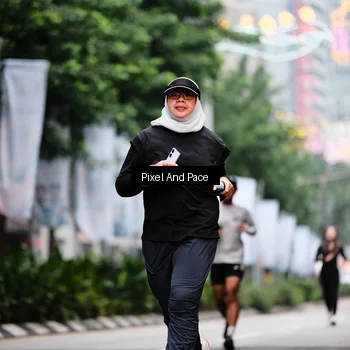Runner Photo 8606259