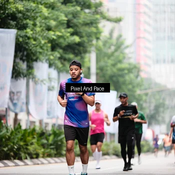 Runner Photo 8606265