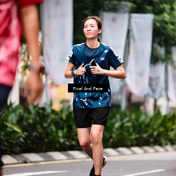 Runner Photo 8606273
