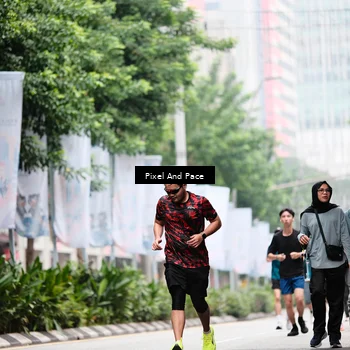 Runner Photo 8606278