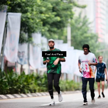 Runner Photo 8606280