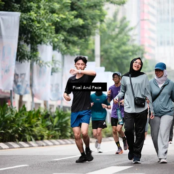Runner Photo 8606283