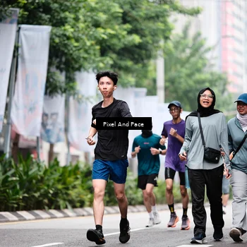 Runner Photo 8606290