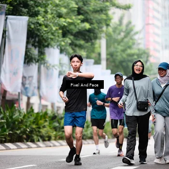 Runner Photo 8606293