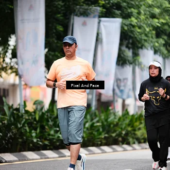 Runner Photo 8606313