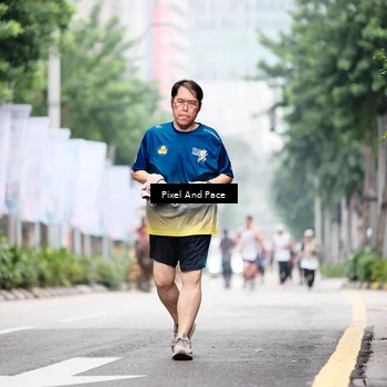 Runner Photo 8606333