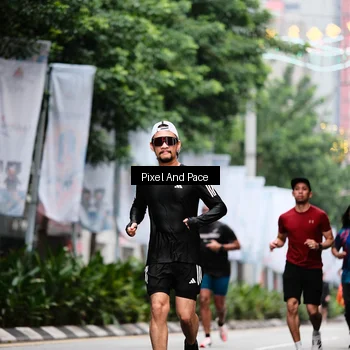 Runner Photo 8606358