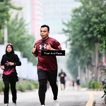 Runner Photo 8606374
