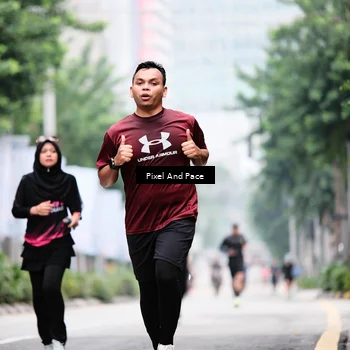 Runner Photo 8606375
