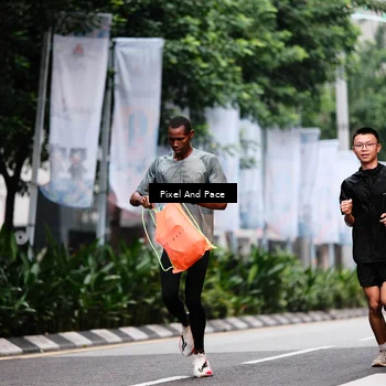 Runner Photo 8606376