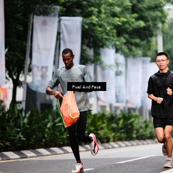 Runner Photo 8606377