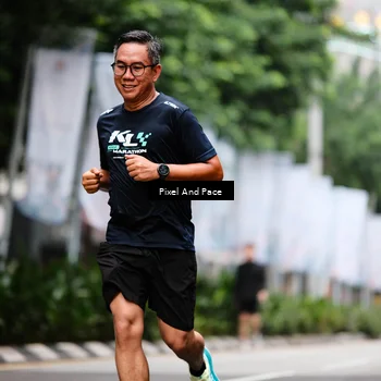 Runner Photo 8606426