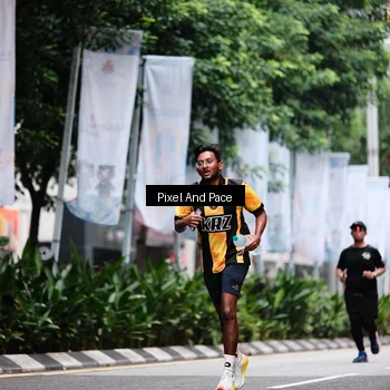 Runner Photo 8606484