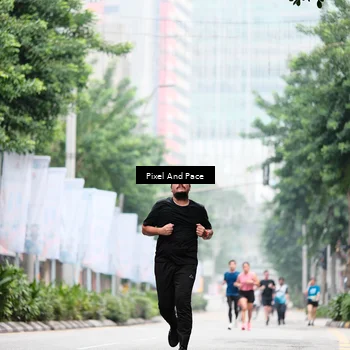 Runner Photo 8606517