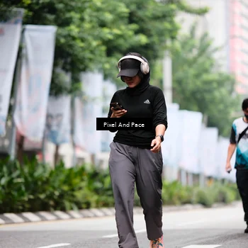 Runner Photo 8606578