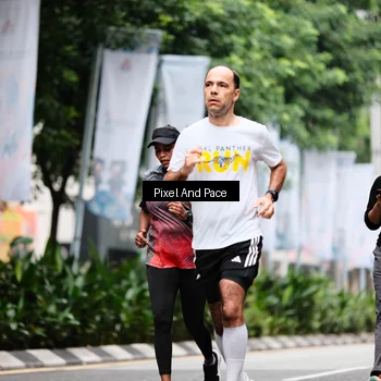 Runner Photo 8606603