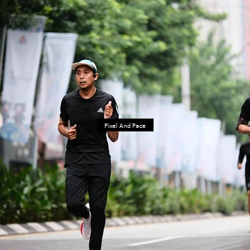 Runner Photo 8606650