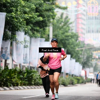 Runner Photo 8606684