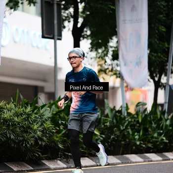 Runner Photo 8606716