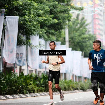 Runner Photo 8606717