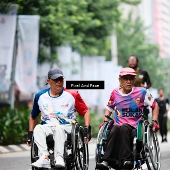 Runner Photo 8606796