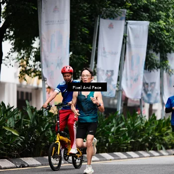 Runner Photo 8606882