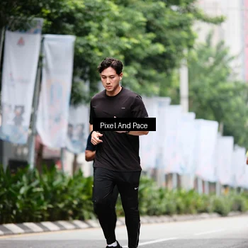 Runner Photo 8606913