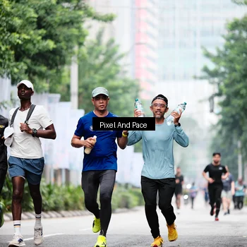 Runner Photo 8606921