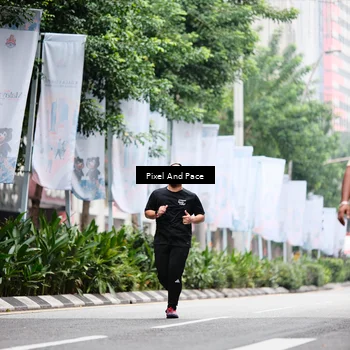 Runner Photo 8606972