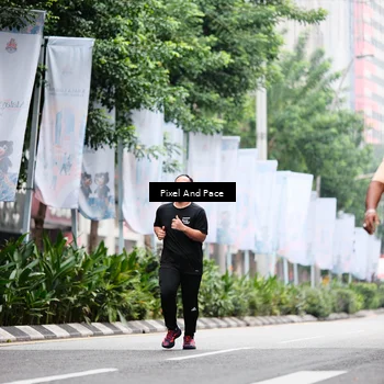 Runner Photo 8606975