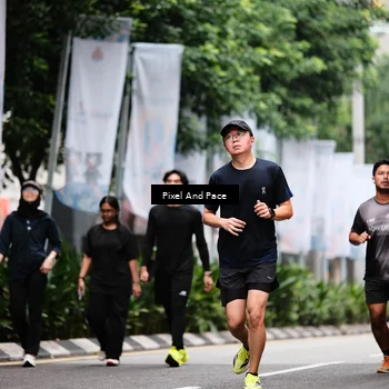 Runner Photo 8606977