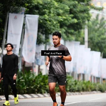 Runner Photo 8606987