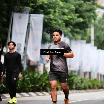 Runner Photo 8606990