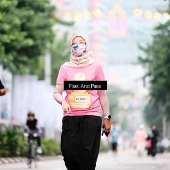 Runner Photo 8607020