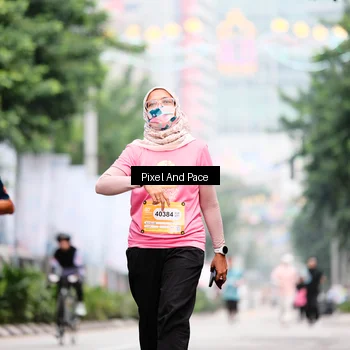 Runner Photo 8607024