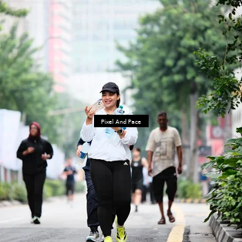 Runner Photo 8607040