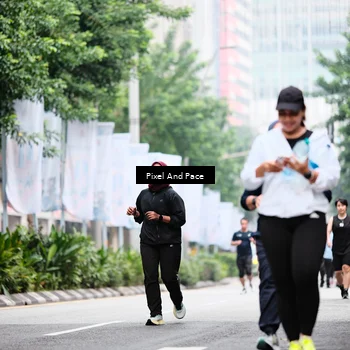 Runner Photo 8607042