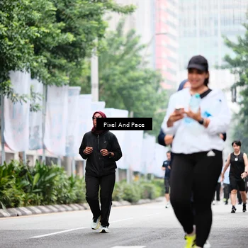 Runner Photo 8607044