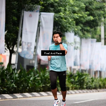 Runner Photo 8607047