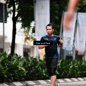 Runner Photo 8607064